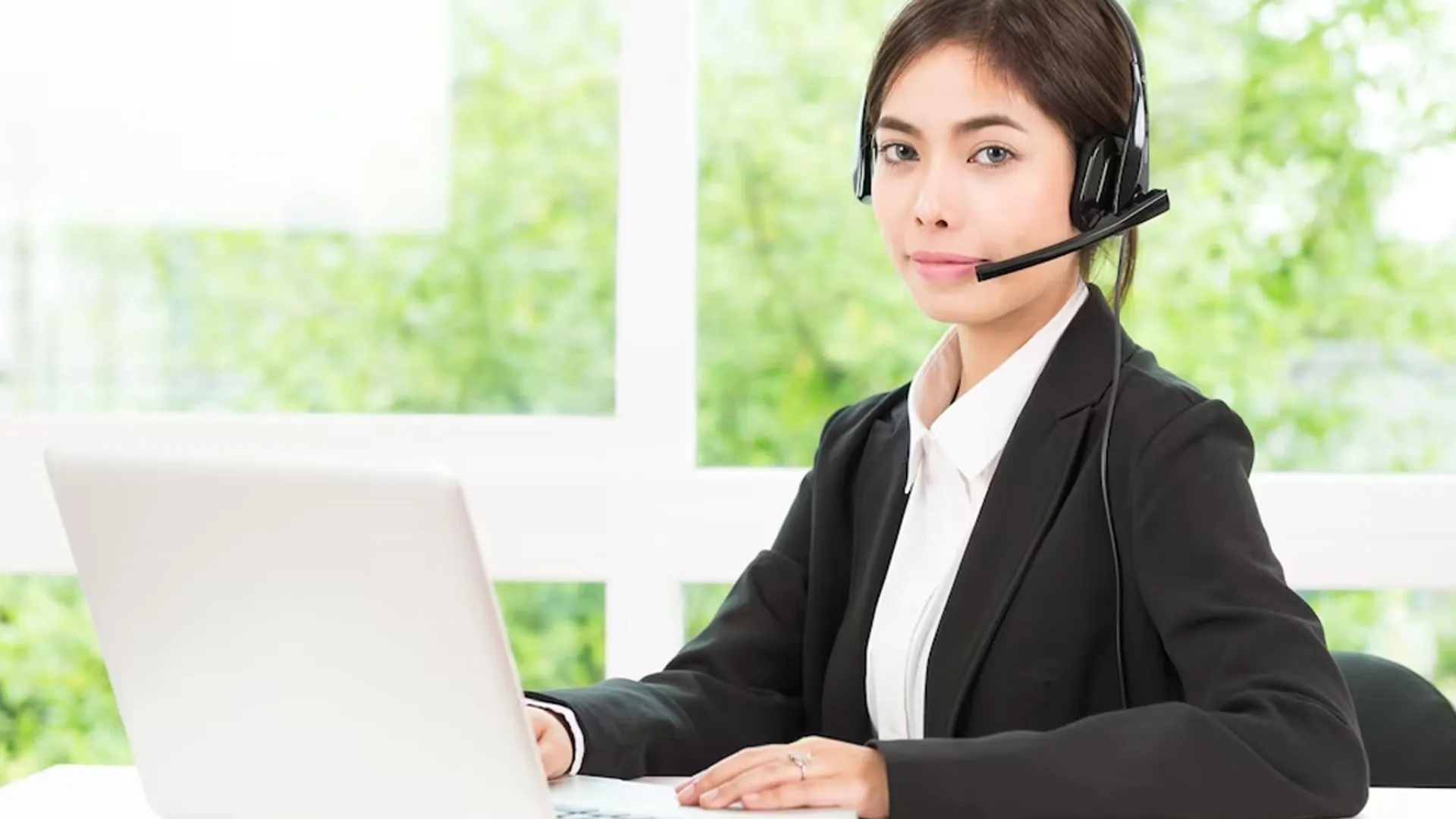 Đội ngũ hỗ trợ khách hàng chuyên nghiệp của 333win